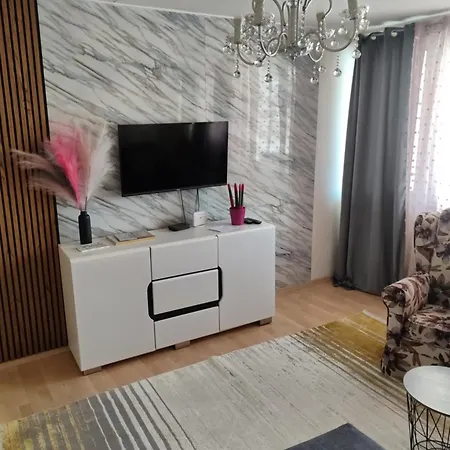 Apartment Behar Otoka